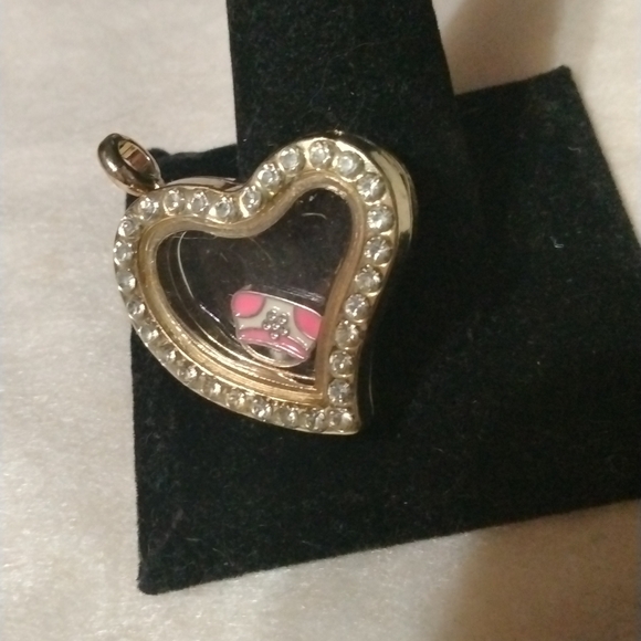 Heart shaped memory locket gold tone with rhinestones (sku 491) - Picture 2 of 4